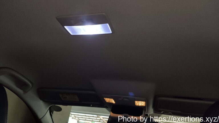 RX-8 ルームランプ交換方法【LED化】 14 RX-8 ルームランプ交換方法