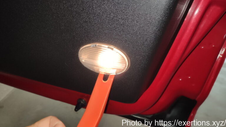 RX-8 カーテシランプ交換方法【LED化】 11 RX-8 カーテシランプ交換方法