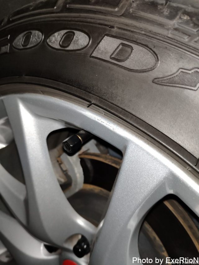 RX-8にソフト99 ホイールガリキズ 貼るだけシートを貼ってみた 13 ソフト99 ホイール貼るだけシート