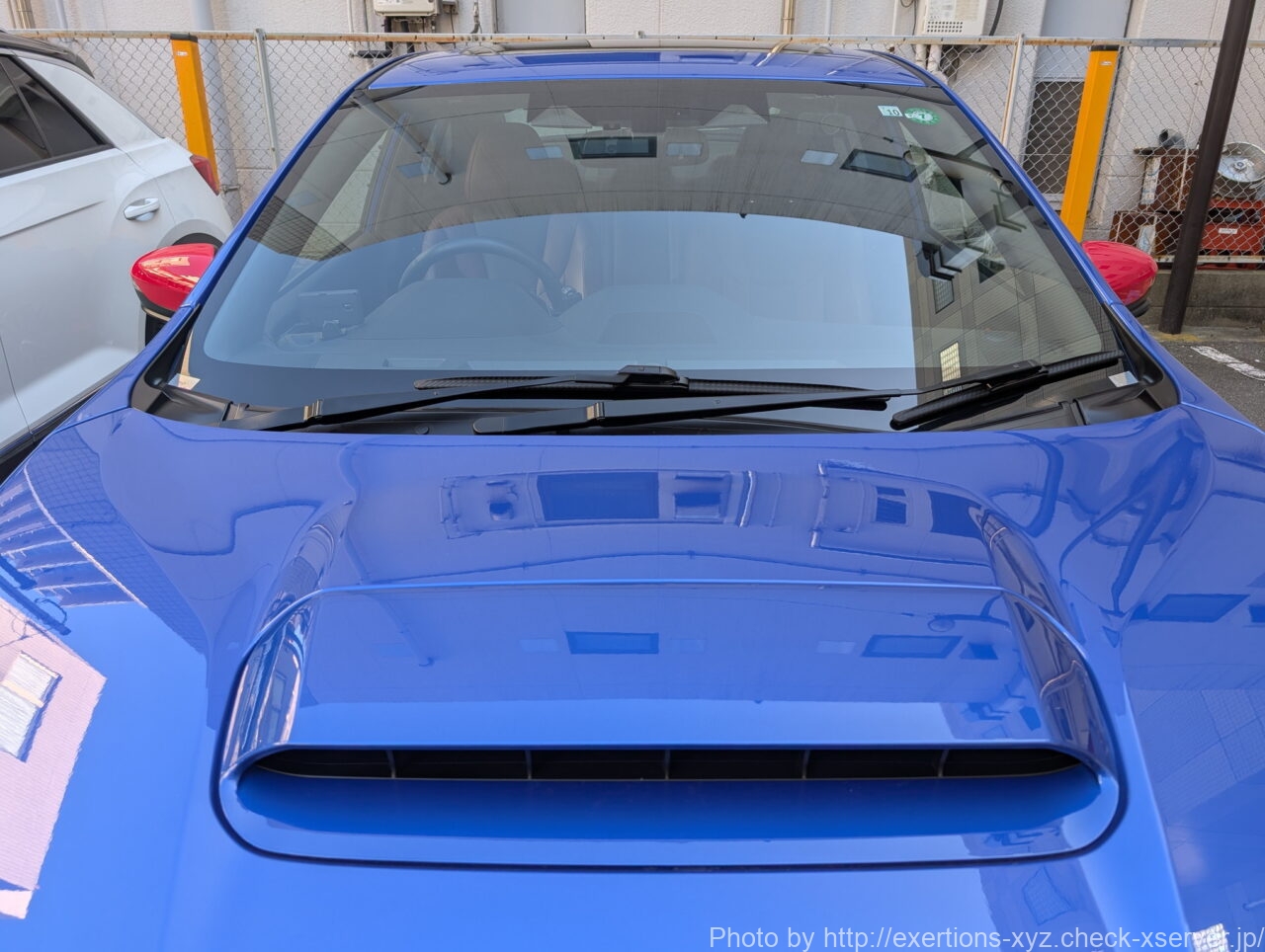 WRX S4 VBH ワイパーのオススメはkurve 35 KURVE フラットワイパー外観