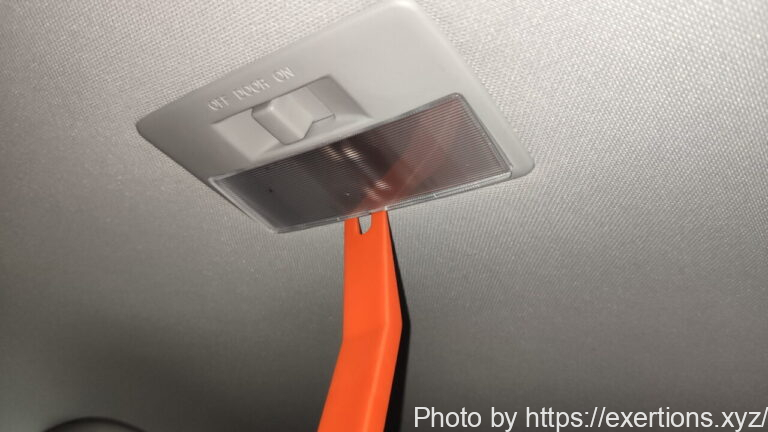 RX-8 ルームランプ交換方法【LED化】 8 RX-8 ルームランプ交換方法