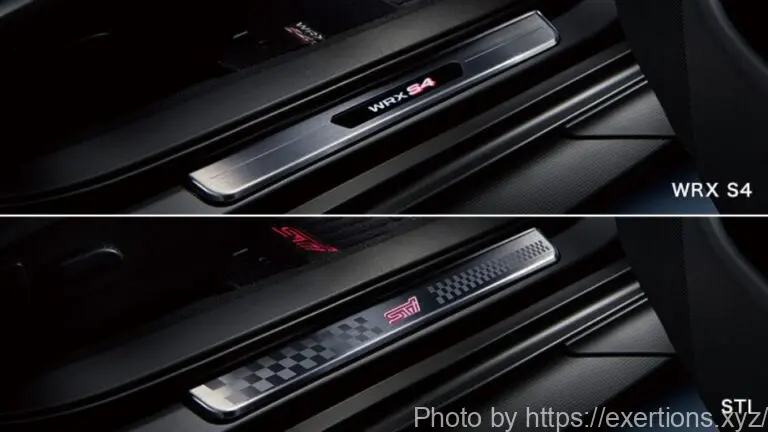 WRX S4 LEDサイドシルプレートを装着 WRX S4とRX-8とスマート