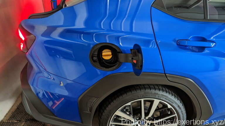 新型WRX S4 VBHのフューエルキャップをオシャレに! 17 WRX S4 フューエルキャップ