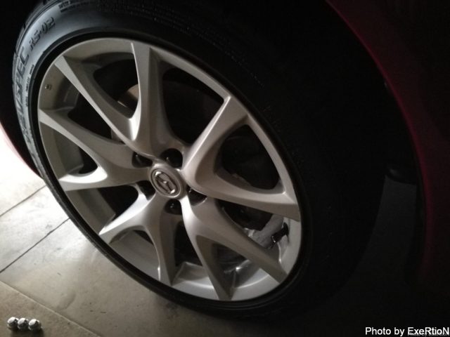 RX-8にホイールロックナット 協永産業 Bull Lockを装着 5 RX-8ホイールロックナット