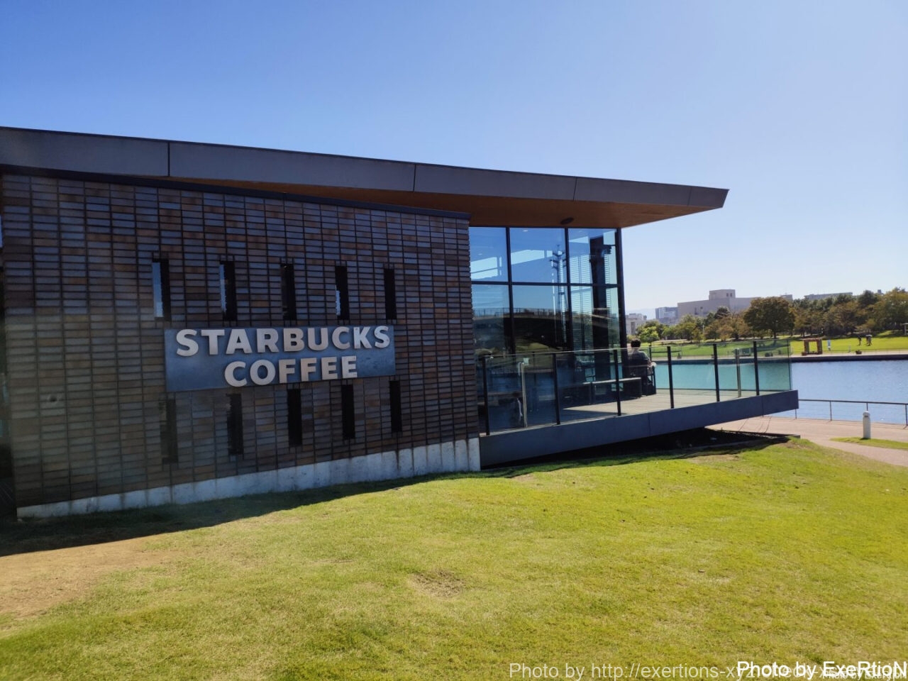 スターバックス 富山環水公園店