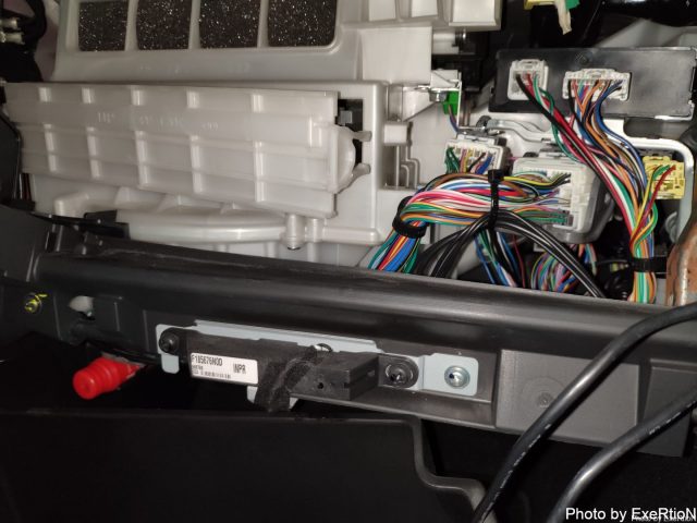 RX-8のエアコンフィルター交換手順【DIY】 20 RX-8のエアコンフィルター交換手順【DIY】