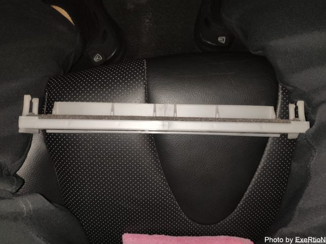 RX-8のエアコンフィルター交換手順【DIY】 21 RX-8のエアコンフィルター交換手順【DIY】