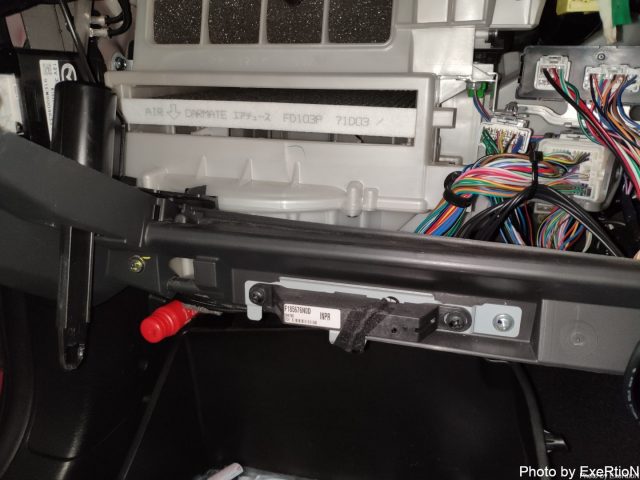 RX-8のエアコンフィルター交換手順【DIY】 24 RX-8のエアコンフィルター交換手順【DIY】