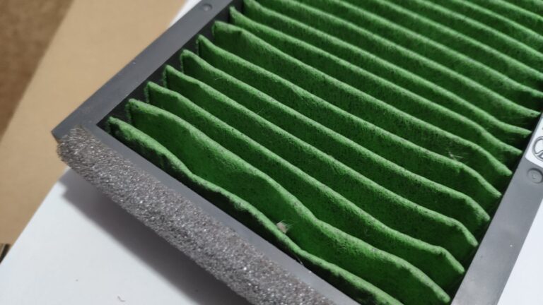 RX-8のエアコンフィルター交換手順【DIY】 29 RX-8のエアコンフィルター交換手順【DIY】