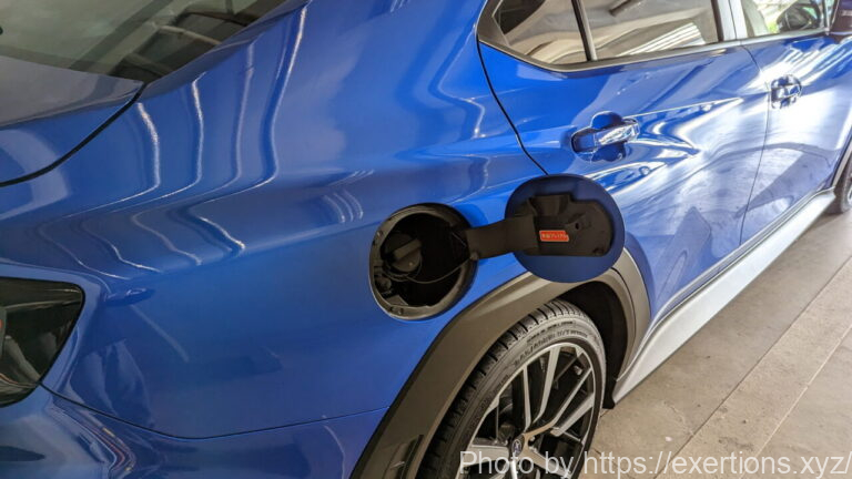 新型WRX S4 VBHのフューエルキャップをオシャレに! 14 WRX S4 フューエルキャップ