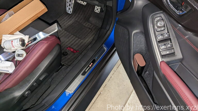 WRX S4 LEDサイドシルプレートを装着 16 WRX S4 LEDサイドシルプレート