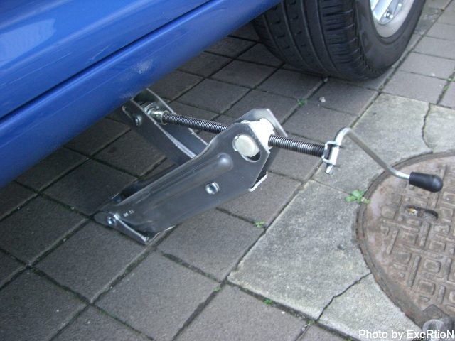 ゴルフ4のブレーキキャリパー塗装【DIY】 26 ゴルフ4のブレーキキャリパー塗装