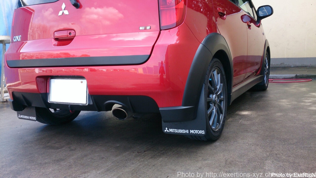 コルトラリーアートバージョンR マッドフラップ