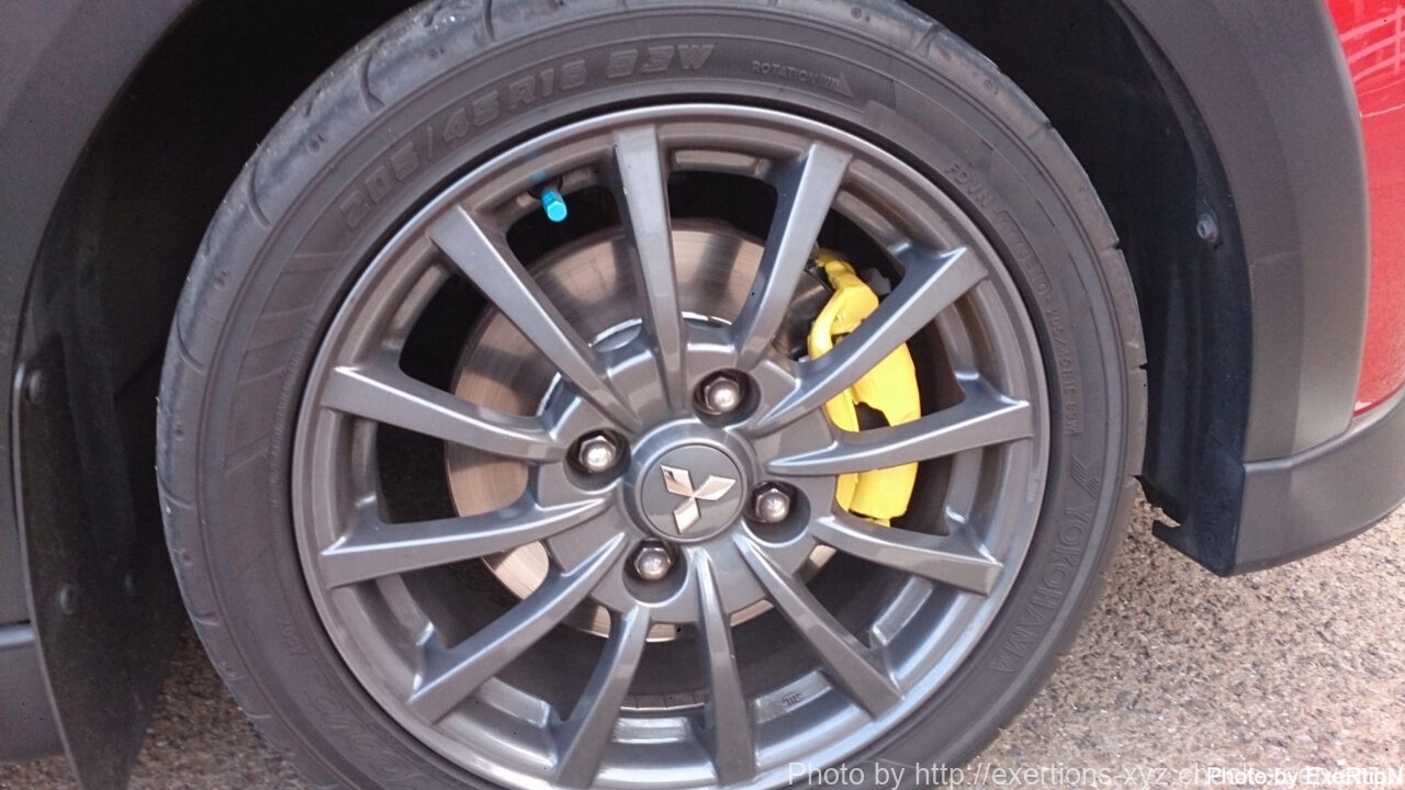 コルトラリーアートバージョンR ブレーキキャリパー塗装手順