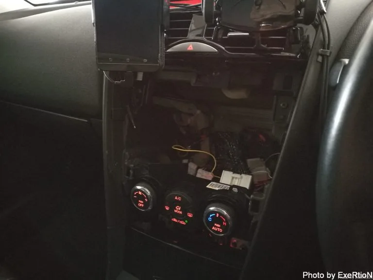 Rx 8 タイプe 後期 メーカー純正ナビの修理とハザードスイッチの修理 Exertionのrx 8と旅行とウェアラブルを愛するブログ Rx 8 タイプe 後期 メーカー純正ナビの修理とハザードスイッチの修理 Exertionのrx 8と旅行とウェアラブルを愛するブログ