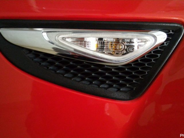 カーメイト 黒樹脂復活剤 C24のレビュー【実際に施工してみました】 13 カーメイト 黒樹脂復活剤